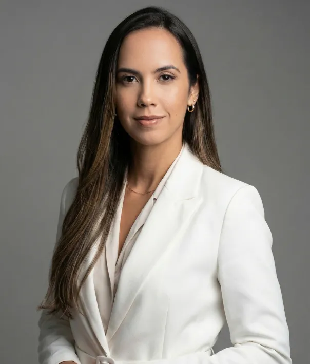 Dra. Priscilla Silva Lima Simões